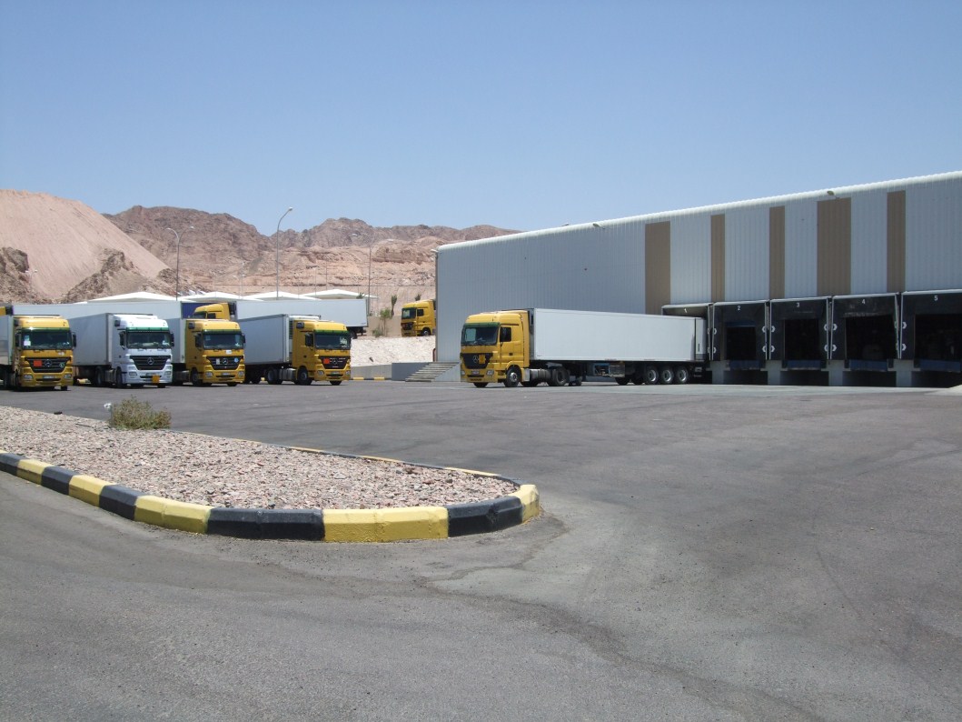 Cross-docking and Cross-stuffing